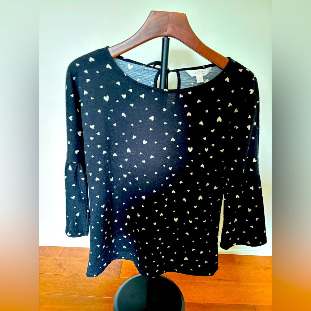 Lauren Conrad Women’s Top XS Black White Heart Print 3/4 Sleeve Back Tie
